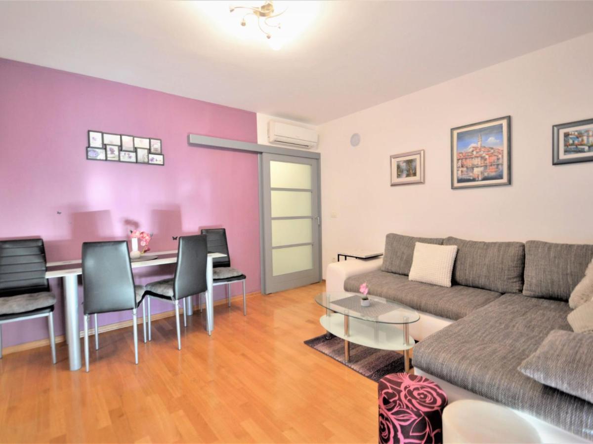רוביני Apartment Pinezic - Roj117 By Interhome מראה חיצוני תמונה